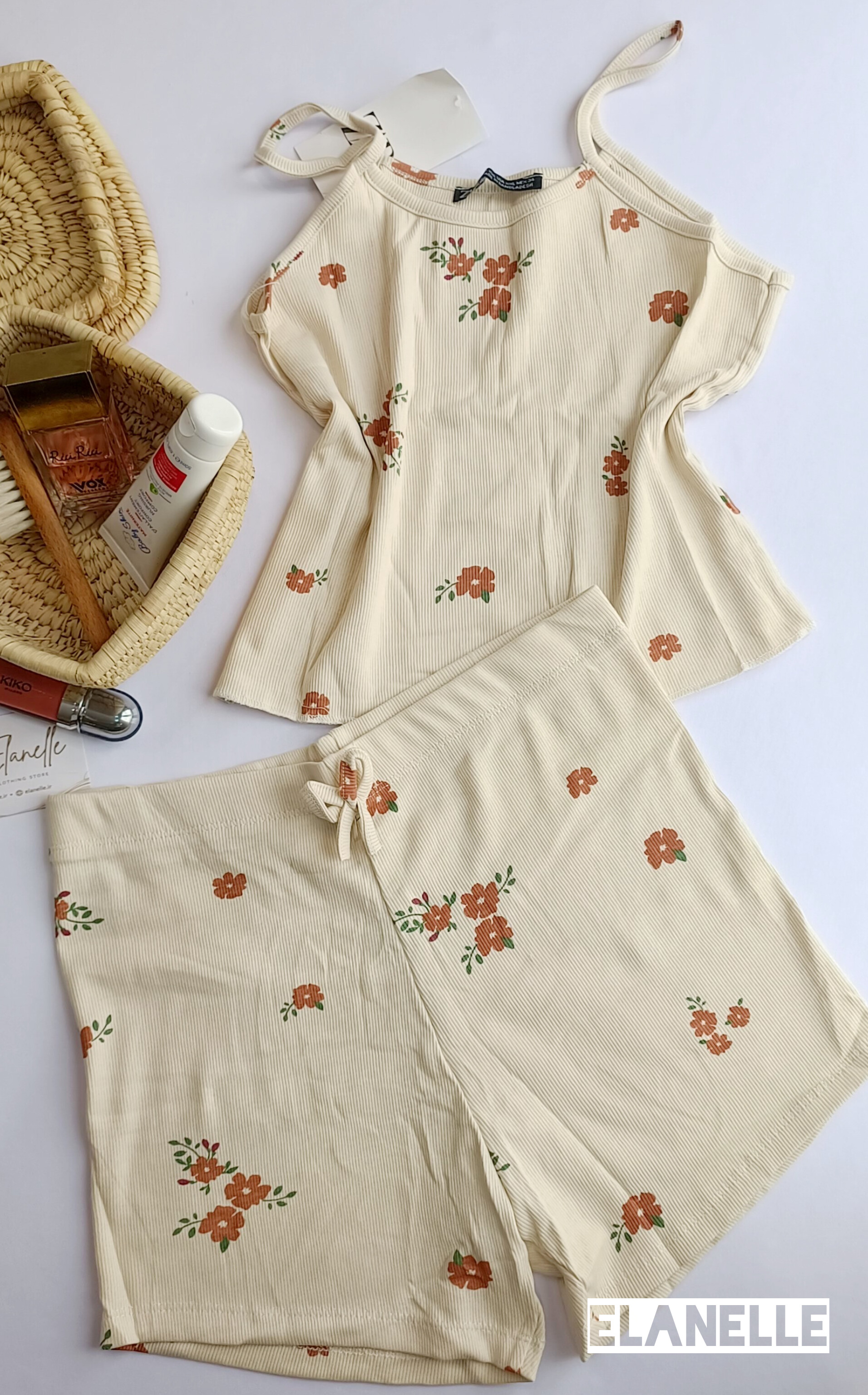 ست کراپ تاپ و شورتک کبریتی زنانه ZARA وارداتی طرح رز سایز 2XL